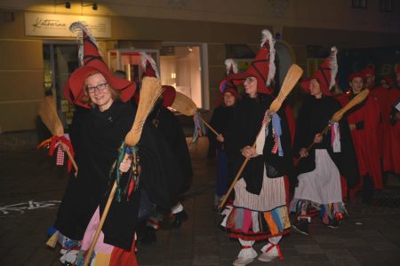 ????????????????????????????????????