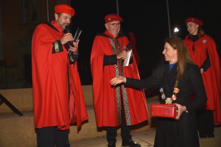 ????????????????????????????????????