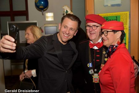 ????????????????????????????????????