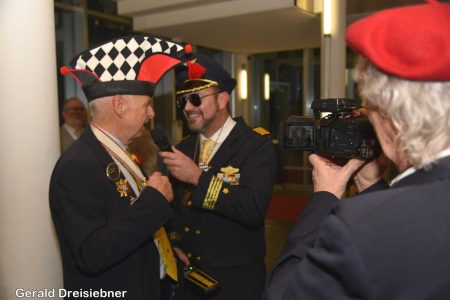 ????????????????????????????????????