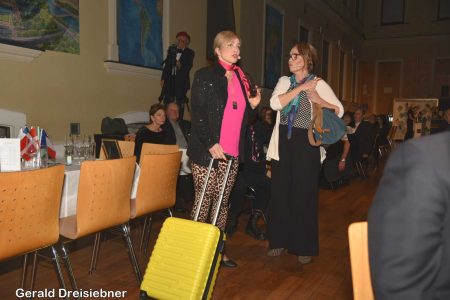 ????????????????????????????????????