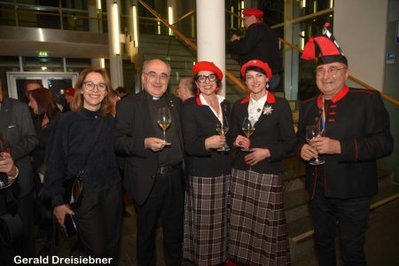 ????????????????????????????????????