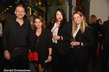 ????????????????????????????????????